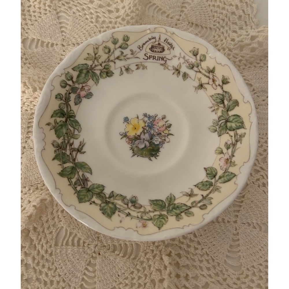 Royal Doulton Brambly Hedge Spring Saucer Jill Barklem 1983 Bone China England